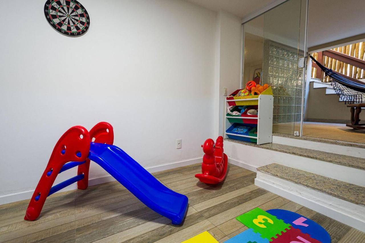 Casa espetacular entre Geribá e Ferradurinha - WIFI 200MB - Piscina do codomínio - 700 m da praia - Garagem - 4 Suites - Área gourmet privativa - Cozinha equipada - Área kids - Portaria 24h - Ar condicionado Búzios Exterior foto