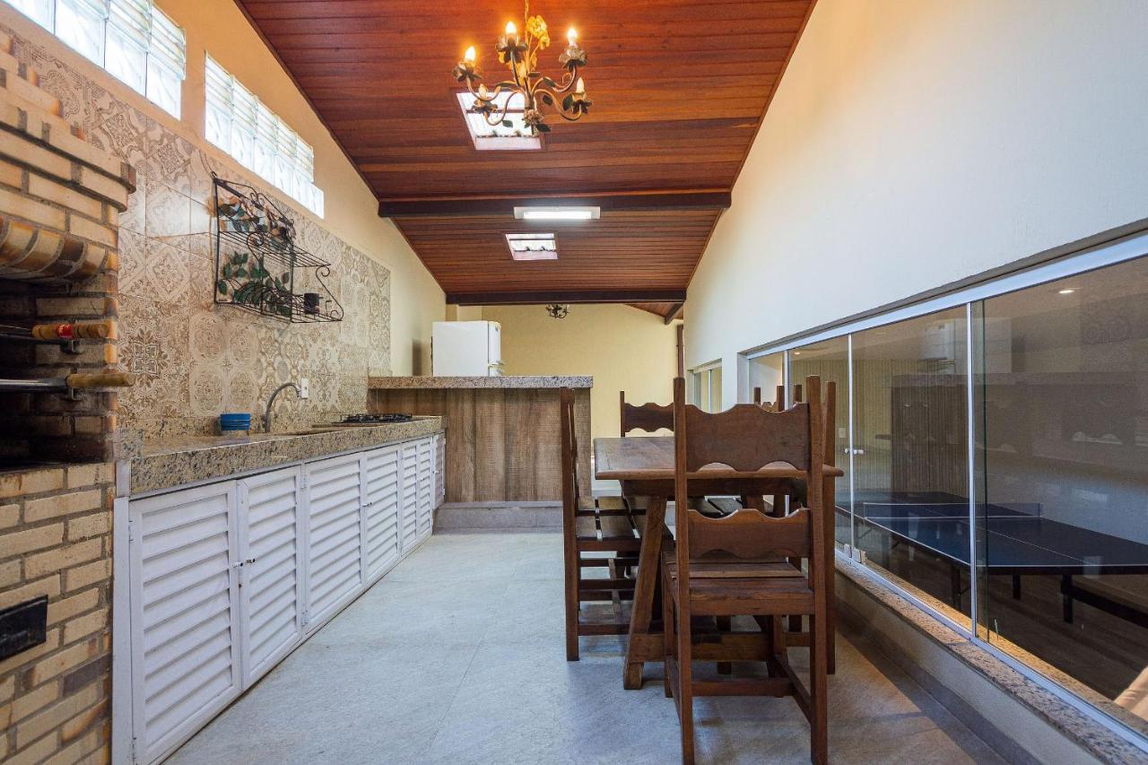 Casa espetacular entre Geribá e Ferradurinha - WIFI 200MB - Piscina do codomínio - 700 m da praia - Garagem - 4 Suites - Área gourmet privativa - Cozinha equipada - Área kids - Portaria 24h - Ar condicionado Búzios Exterior foto