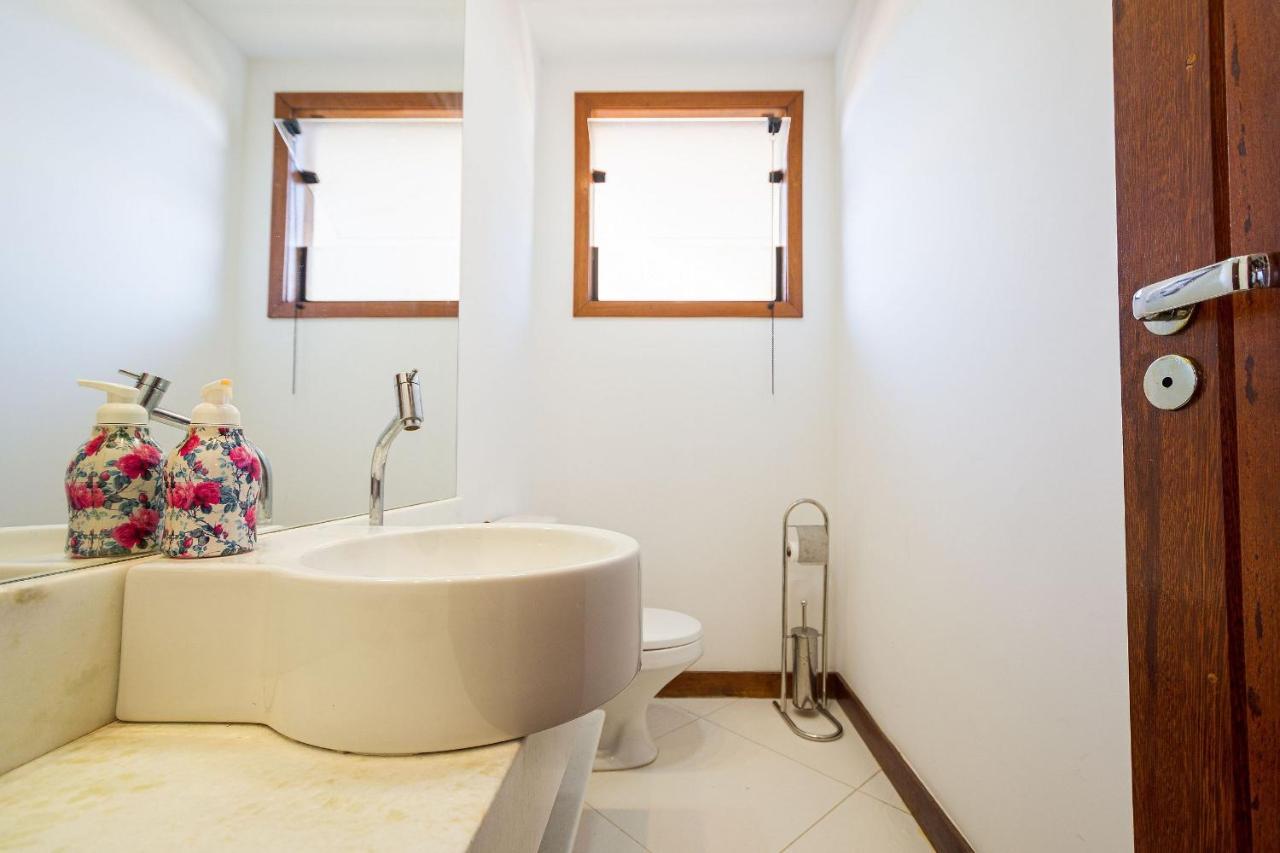 Casa espetacular entre Geribá e Ferradurinha - WIFI 200MB - Piscina do codomínio - 700 m da praia - Garagem - 4 Suites - Área gourmet privativa - Cozinha equipada - Área kids - Portaria 24h - Ar condicionado Búzios Exterior foto